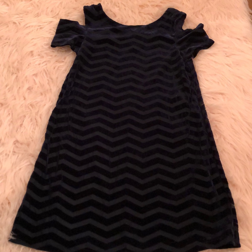 cold shoulder velvet chevron dress